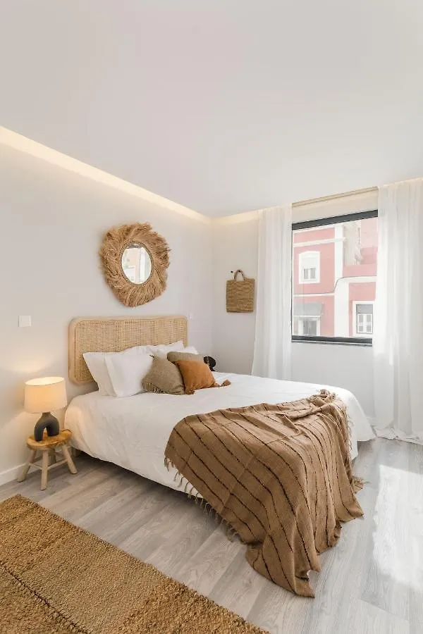 Casa Boma Lisboa - Unique Apartment With Swimming Pool - Marvila I 0*, Lisbon Portugal